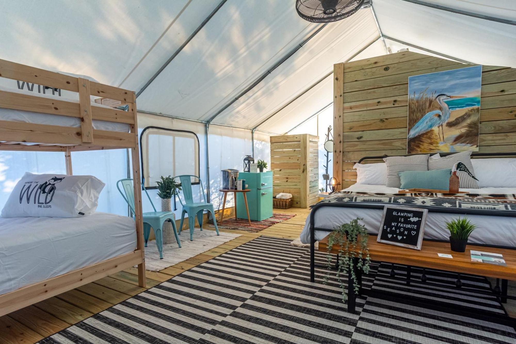 Luxury tent Timberline Glamping Orange *